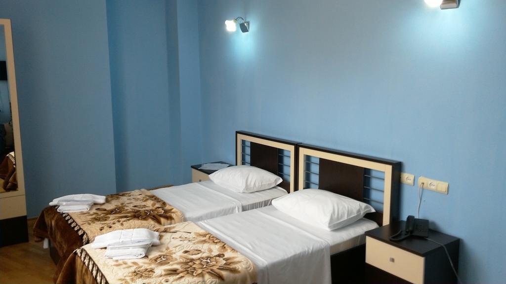 Europa+T Hotel Tbilisi Eksteriør bilde